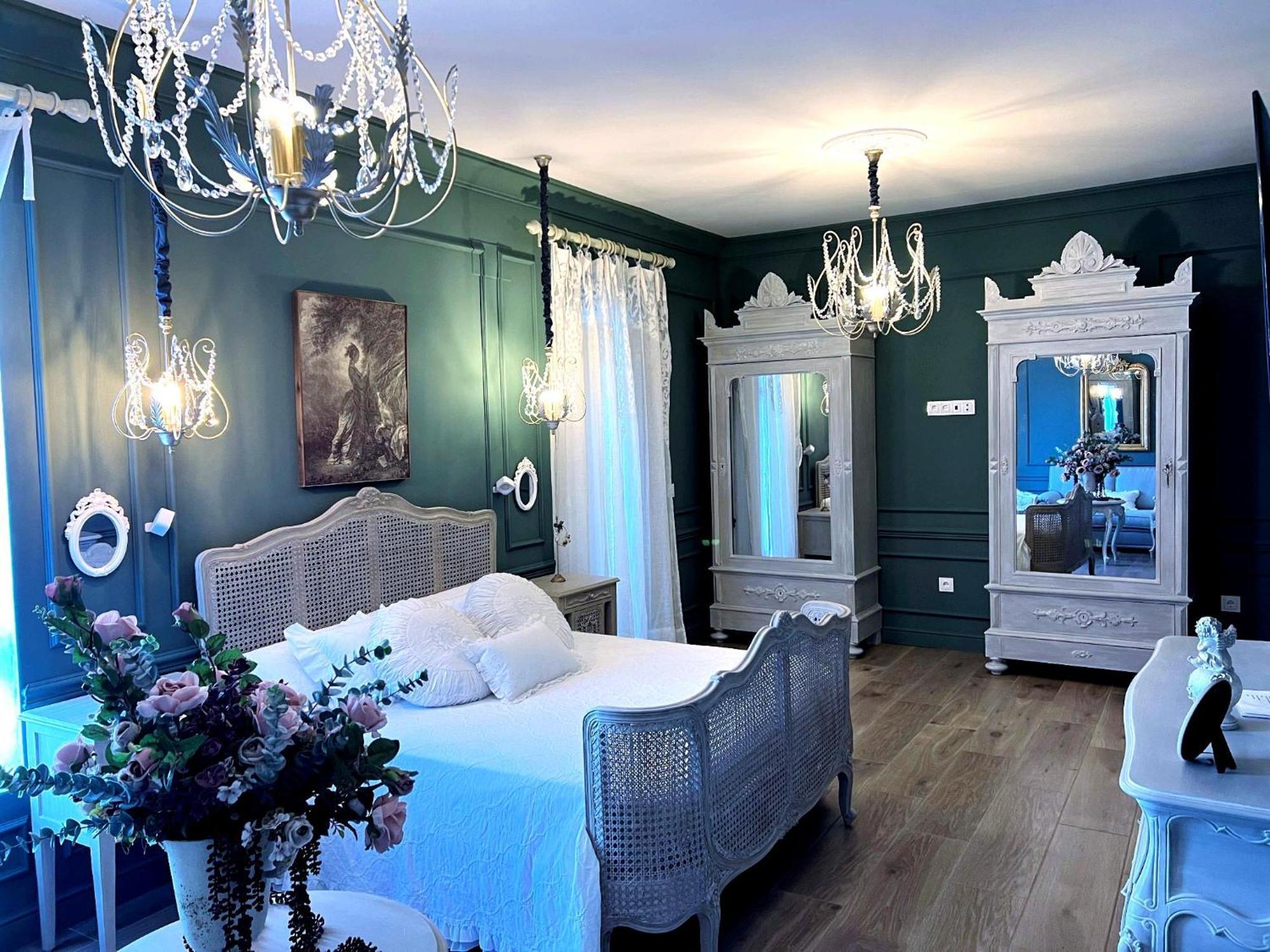 Hotel Boutique Iulia 5 Estrellas Medina de las Torres Extérieur photo